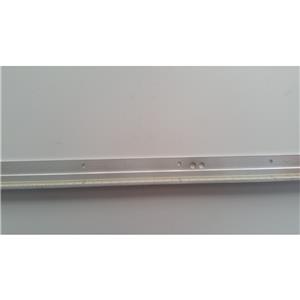 7331t12001-2-cc1-down-led-bar

